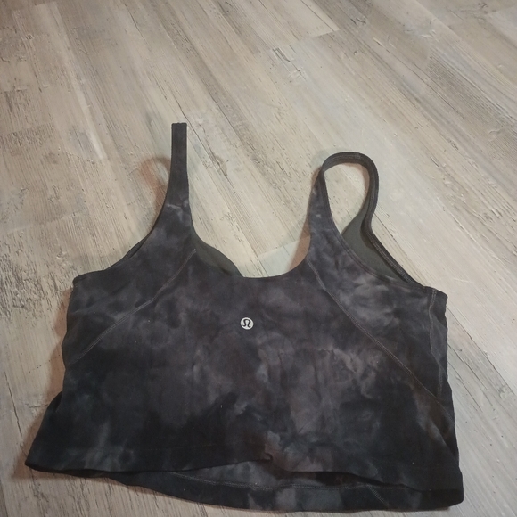 Lululemon - Picture 4 of 4